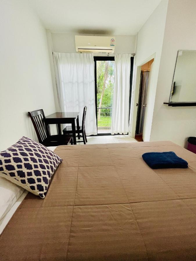 Wassana Sitdharma Guesthouse Trang Buitenkant foto