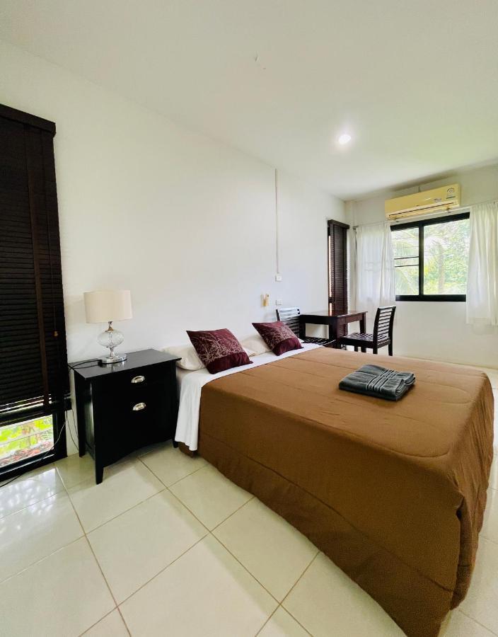Wassana Sitdharma Guesthouse Trang Buitenkant foto