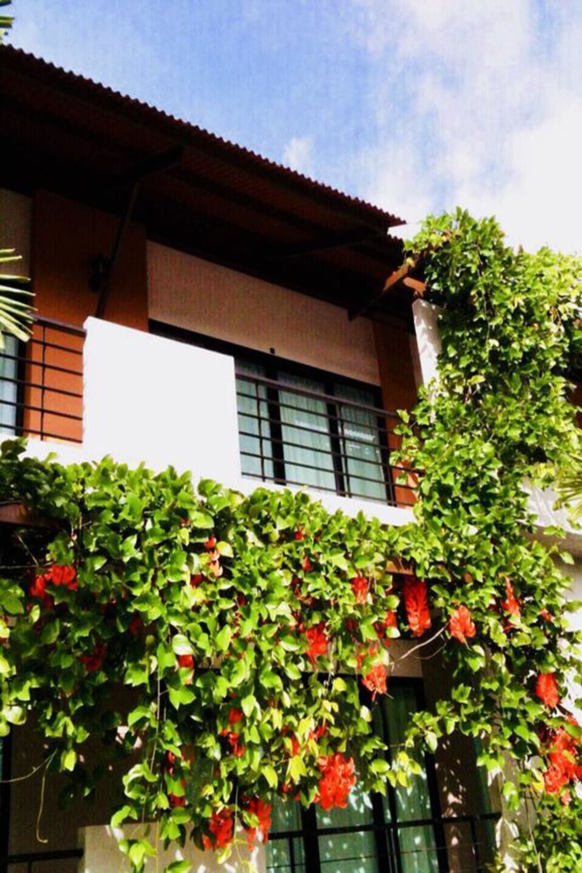 Wassana Sitdharma Guesthouse Trang Buitenkant foto