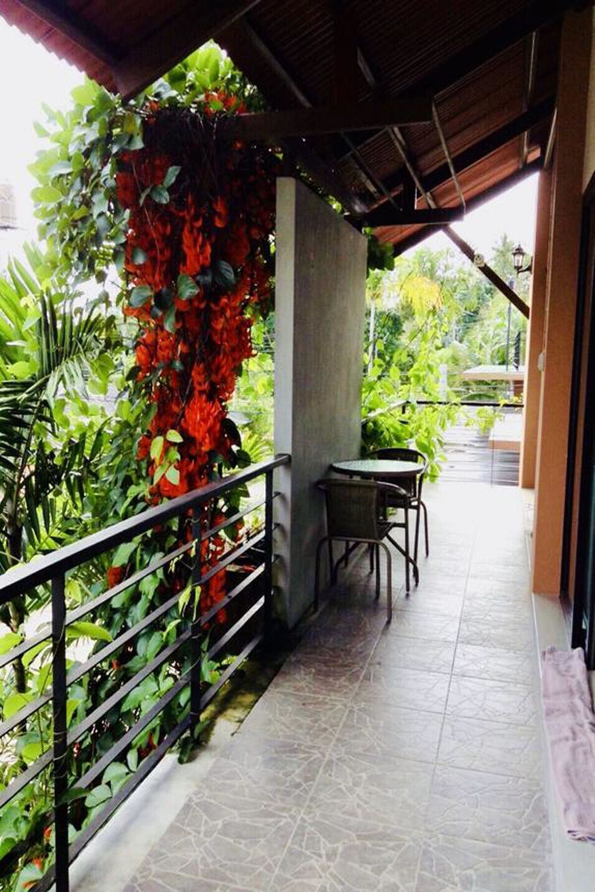 Wassana Sitdharma Guesthouse Trang Buitenkant foto