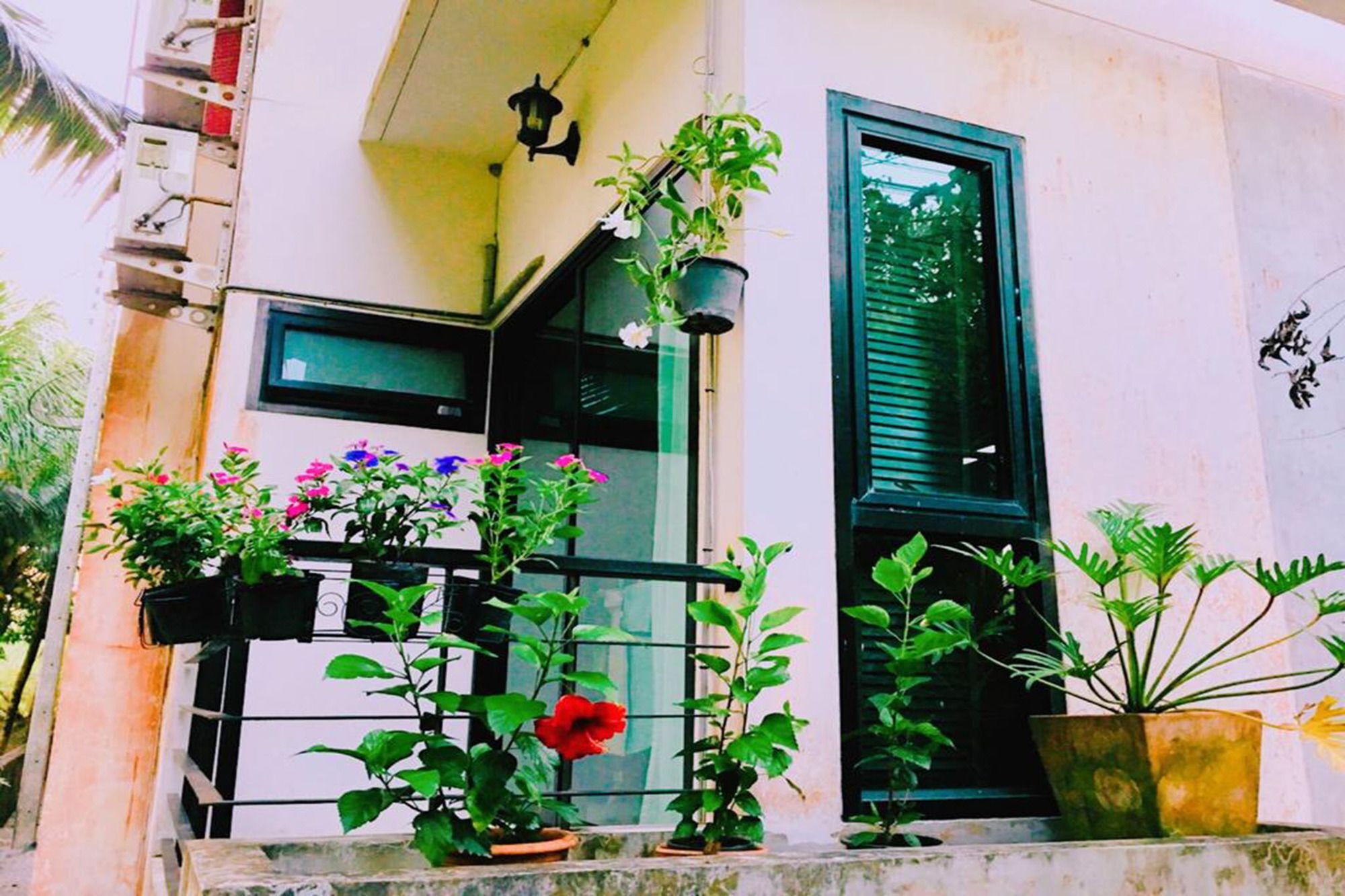 Wassana Sitdharma Guesthouse Trang Buitenkant foto