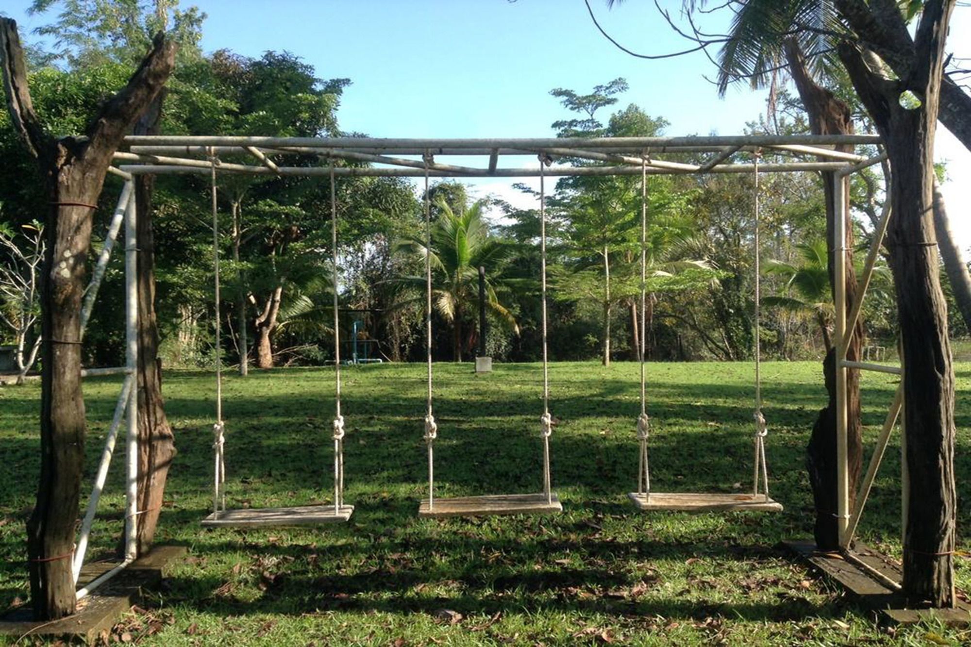 Wassana Sitdharma Guesthouse Trang Buitenkant foto